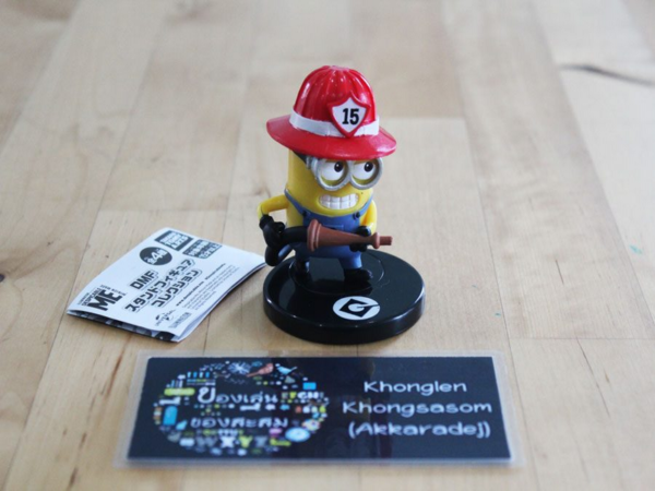3.Gashapon DMF Minion Stand Figure Collection - Minion Dave Fire Man Number C