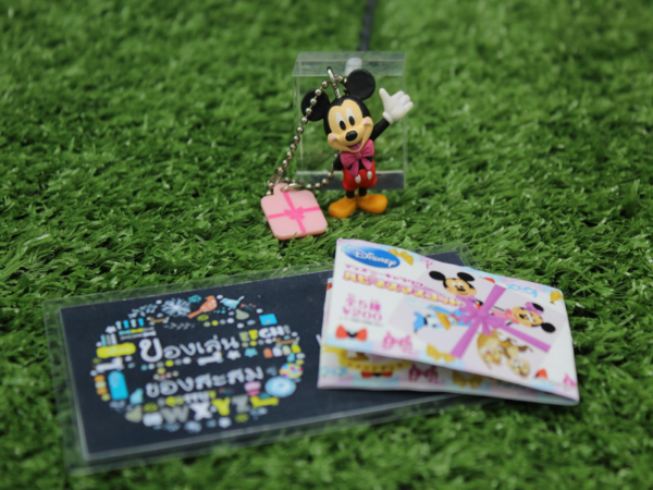 1.Gashapon Disney Character Happiness - Mickey
