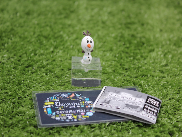 3.Gashapon Disney Frozen Nordic Mini Figure 2 - Olaf