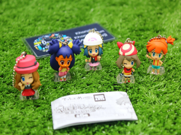 6.Gashapon Pokemon Deformed Figure Series Girl Trainers Special - Complete Set