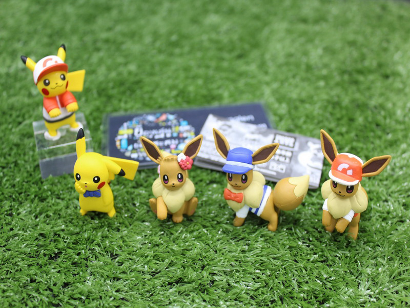 6.Gashapon Pokemon Let's Go! Pikachu Let's Go! Eevee Together Adventure Mascot - Complete Set